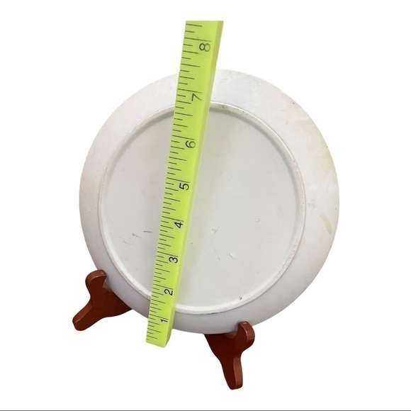 NATIVITY plate with wood plate stand.  Pottery 7.5” diameter - Picture 4 of 4